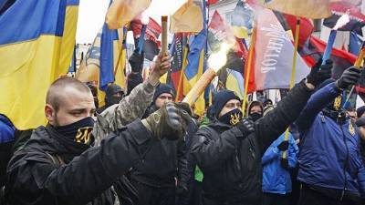 Павел Волков - Инакомыслие в стране теперь запрещено: радикалы Украины запугивают население - newsland.com - Украина