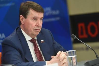 Владимир Зеленский - Сергей Цеков - Объяснено право России выдвигать требования к Украине - lenta.ru - Россия - Украина