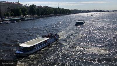 Аквабайкеры отпраздновали открытие навигации в Санкт-Петербурге - nation-news.ru - Москва - Санкт-Петербург