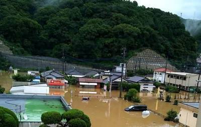 Десятки людей стали жертвами наводнения в Японии - Cursorinfo: главные новости Израиля - cursorinfo.co.il - Израиль - Япония