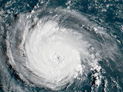 В Атлантике сформировался тропический шторм "Эдуард" - unn.com.ua - США - Киев - Канада