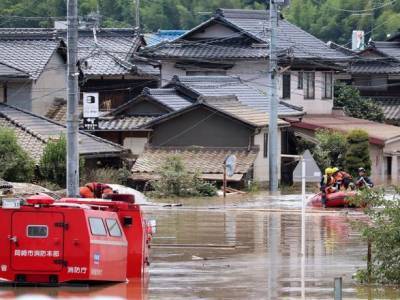 В Японии жертвами наводнений стали уже около сорока человек - inform-ua.info - Япония
