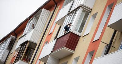 Полиция и очевидцы рассказали обстоятельства падения с четвёртого этажа жителя Черняховска - klops.ru - Черняховск