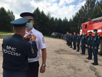 Старшего инспектора ДПС Егора Першина из Устюжны наградили за спасение ребенка - vologda-poisk.ru - Россия - Вологодская обл.