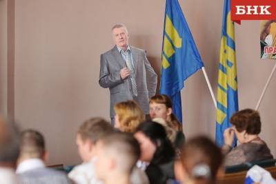 Владимир Жириновский - От ЛДПР на выборы в Госсовет Коми пойдет советник зампреда правительства - bnkomi.ru - Россия - респ. Коми - Сыктывкар