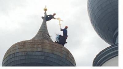 Иван Грозный - Владимир Цой - На куполе Успенского собора в Тихвине вновь появился крест - piter.tv