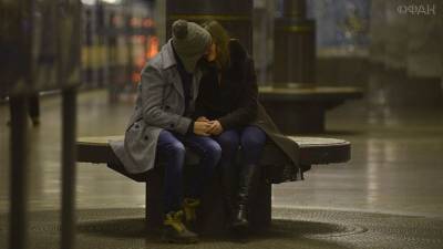 Сексолог рассказал, почему из отношений пропадают поцелуи - riafan.ru - Москва