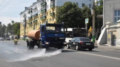 Карл Маркс - Из-за жаркой погоды улицы в Пензе поливают каждые три-пять часов - penzainform.ru - Пензенская обл. - Пенза