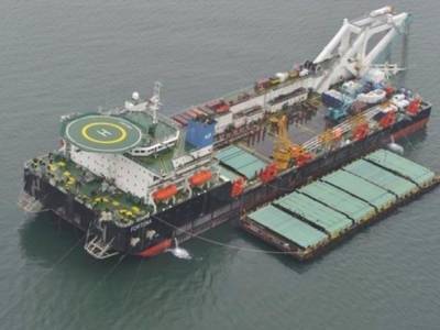 Баржа, которая может достроить "Северный поток-2", вошла в воды Дании - unn.com.ua - Украина - Киев - Германия - Дания - Мукран