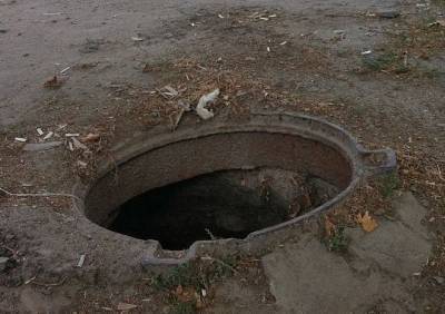 Двое рязанцев отравились в канализационном колодце - ya62.ru - Сараево