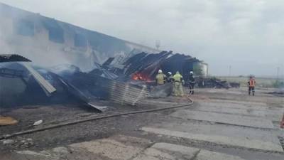 Пожар на складах завода минеральных вод в Ставрополье локализовали - iz.ru - Ставрополье