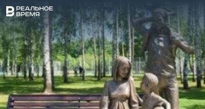 Купание в фонтанах в Кукморе и открытие новой скульптуры в Нижнекамске: новое в «Инстаграмах» глав районов Татарстана 8 июля - realnoevremya.ru - Россия - респ. Татарстан - Нижнекамск