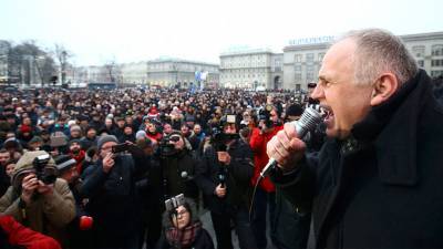 Николай Статкевич - Кирилл Плетнев - Сергей Тихановский - Статкевич назвал сообщение о связи с задержанными в Минске россиянами бредом мерина - gazeta.ru - Россия - Белоруссия - Минск