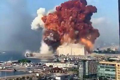 Марк Эспер - В Пентагоне считают, что причиной взрывов в Бейруте могла быть атака - vkcyprus.com - США - Ливан - Бейрут - Бейрут