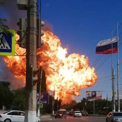 Движение транспорта на месте пожара в Волгограде частично восстановлено, оценивается ущерб - radiomayak.ru - Волгоград