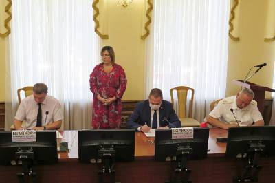 Андрей Борисов - В Смоленске подписано соглашение о профилактике нарушений в сфере пассажирских перевозок - rabochy-put.ru - Россия - Смоленск