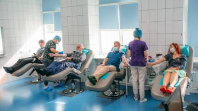 Петербургские больницы всё ещё нуждаются в донорской крови - piter.tv - Санкт-Петербург