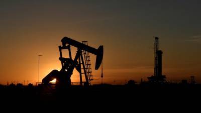Александр Фролов - Минэнерго США повысило прогноз по цене нефти Brent в 2020 году - russian.rt.com - США