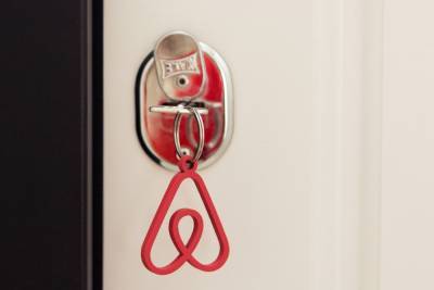 Airbnb подаст заявку на IPO в течение августа - rb.ru