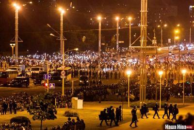 Жозеп Боррель - Третья ночь: в Минске третий вечер подряд проходят стычки силовиков с протестующими - nakanune.ru - Белоруссия - Минск - Протесты
