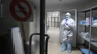 Николай Говорин - В России за сутки скончались ещё 129 пациентов с коронавирусом - russian.rt.com - Россия