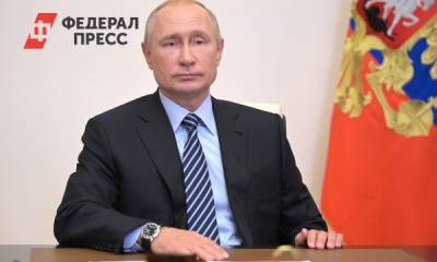 Владимир Путин - Джеймс Бонд - Путин в образе Бонда с вакциной от COVID украсил обложку французского журнала - fedpress.ru - Москва - Россия - Франция