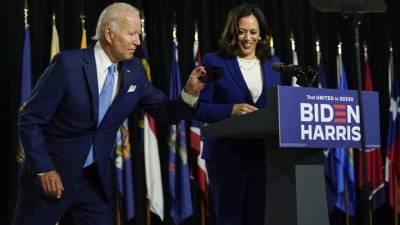Дональд Трамп - Камала Харрис - Джо Байден - Демократы США раскритиковали Трампа за ошибки в медицине и экономике - vesti.ru - США - шт. Калифорния