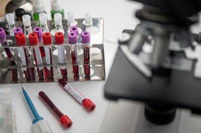В России за сутки сделали 290 тысяч тестов на коронавирус - aif.ru - Россия