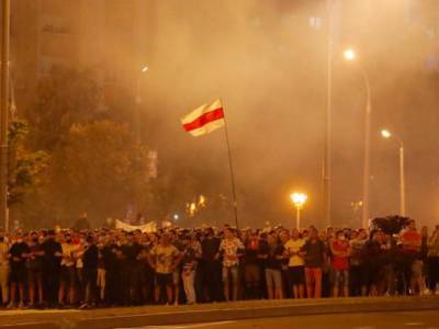 В некоторых городах Беларуси начали отпускать задержанных на митингах - unn.com.ua - Киев - Белоруссия - Минск - Гомель - Протесты
