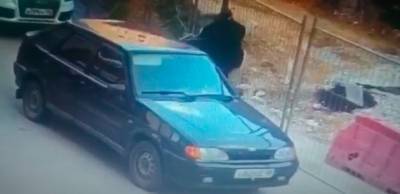 СКР за месяц завершил расследование дела о похищении мужчины в центре Екатеринбурга - znak.com - Россия - Екатеринбург - Свердловская обл.