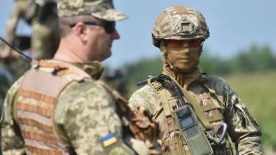 Виктор Мураховский - Владислав Сергиенко - "Украина до поросячьего визга боится, что РФ придет на войну": эксперт - crimea.ria.ru - Россия - Украина - Киев - Крым - Симферополь - Херсонская обл.
