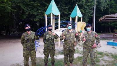 Канадские военные отремонтировали детскую площадку на Львовщине - ru.espreso.tv - Украина - Канада