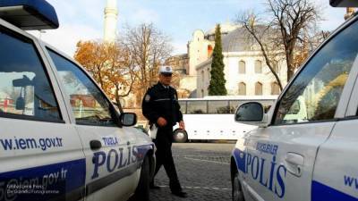 Банда стрелков в Турции держит в страхе посетителей популярного ресторана - polit.info - Турция - Стамбул
