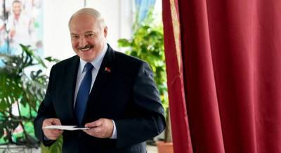 Дмитрий Корнейчук - "У него есть четкий сценарий": аналитик рассказал об изменении тактики Лукашенко насчет протестов - unian.net - Украина