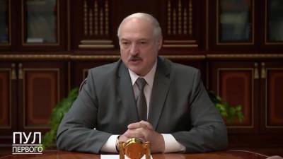 Александр Лукашенко - Лукашенко заявил, что белорусские протесты угрожают России - piter.tv - Москва - Россия - Белоруссия - с. Путин