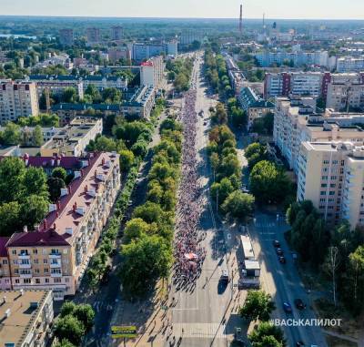 Андрей Воронин - В Бресте шествие сторонников перемен собрало около 20 тысяч человек - naviny.by - Белоруссия - Брест