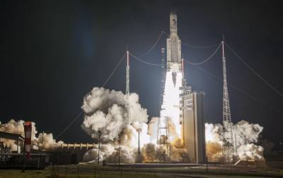 Французская ракета вывела на орбиту три космических аппарата - rbc.ua - США - Украина - Франция - Французская Гвиана