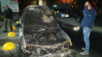 Расследовали нарушения ПДД первыми лицами государства: журналистам "Схем" сожгли автомобиль - prm.ua