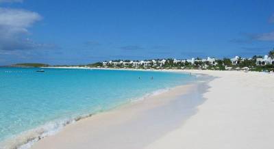 Только по записи: популярный карибский остров объявил себя свободным от коронавируса и оригинально пригласил туристов - unian.net - Ангилья