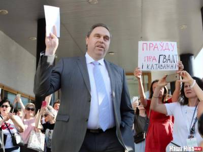 Владимир Караник - Протесты в Беларуси. В больницах 158 человек, трое в тяжелом состоянии - gordonua.com - Белоруссия