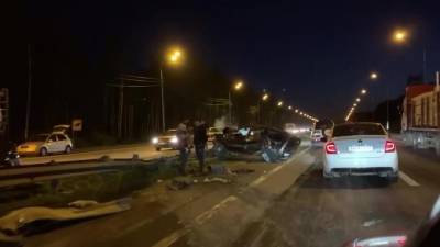 В ДТП на Мурманском шоссе пострадали женщина и девочка - piter.tv - Санкт-Петербург - Мурманск