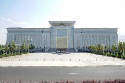 Людям запретили поднимать вопросы политики на приеме в Минюсте - hronikatm.com - Туркмения