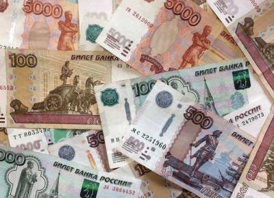 На 30,7% российские банки сократили выдачу потребкредитов в июле - live24.ru - Москва