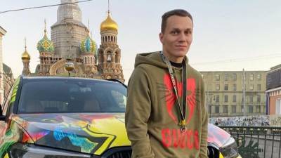 Артем Тарасов - Блогер - Блогер Тарасов прокомментировал обвинения в оставление в опасности пострадавшего сотрудника ДПС - 5-tv.ru - Санкт-Петербург