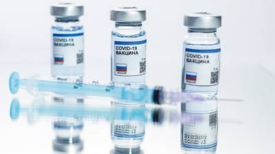 «Побочных эффектов не было»: добровольцы рассказали об участии в испытаниях вакцины - 5-tv.ru - Санкт-Петербург