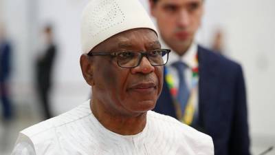Буба Сиссе - Задержанный мятежниками президента Мали объявил об отставке - iz.ru - Мали