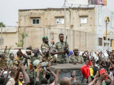 Буба Сиссе - AFP: устроившие мятеж военные объявили о создании Национального комитета спасения Мали - unn.com.ua - Киев - Франция - Мали