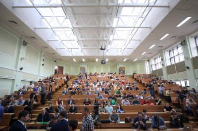 Роспотребнадзор дал новые рекомендации колледжам - vm.ru