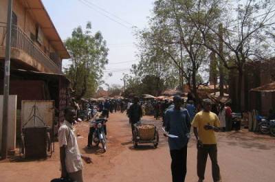 Антониу Гутерриш - Буба Сиссе - Мали временно исключили из Африканского союза из-за военного переворота - pnp.ru - Мали