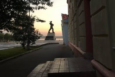 Пострадавший на параде ВМФ в Североморске военный приходит в себя - murmansk.mk.ru - Сыктывкар - Североморск